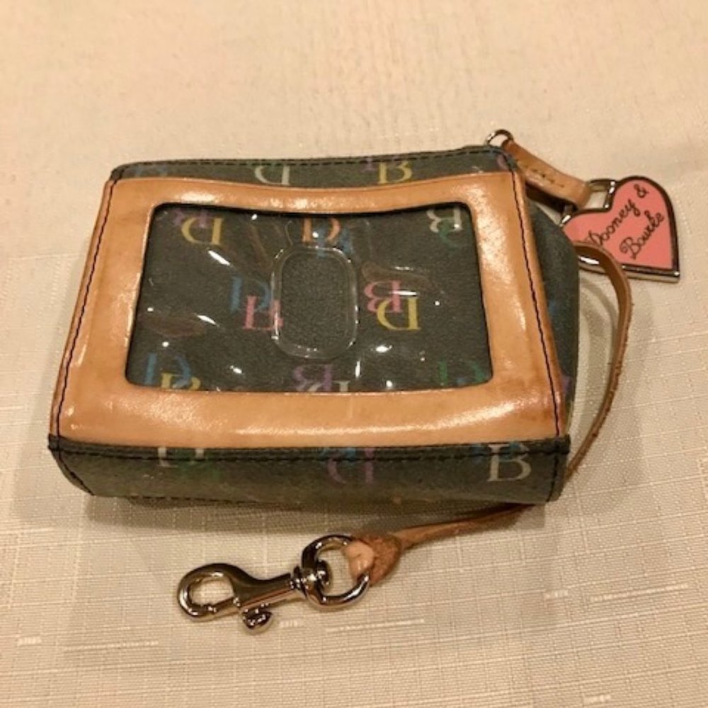 Sold🎀Dooney and Bourke ID Wallet